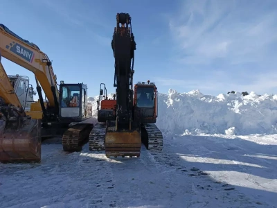 Doosan DX 225 Экскаватор DX 225 LCA (Дизельный, 5,8 л, 157 л.с., АТ)