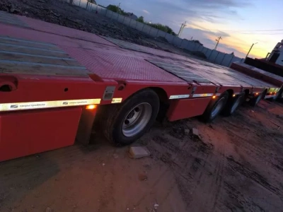 Тверьстроймаш 9939* Полуприцеп тяжеловоз 4 оси 993941-0023 (Раздвижной)