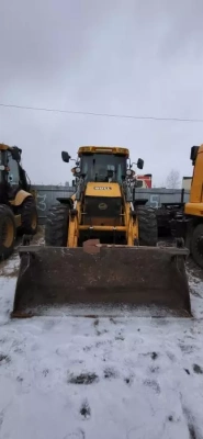 Bull 4SX Экскаватор-погрузчик 4SX (Дизельный, 4,6 л, 116 л.с., АТ)