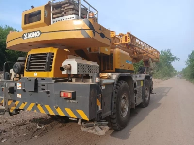 XCMG XCR55* Кран стреловой XCR55L5_S (Дизельный, 6,4 л, 220 л.с., АТ)