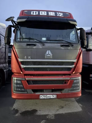 SINOTRUK ZZ* 6x4 Седельный тягач ZZ4257V324HF1B (Дизельный, 12.4 л. 460 л.с. МТ)