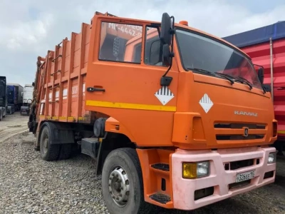 КамАЗ 53605 4x2 Мусоровоз МК-4446-06 	(Дизельный, 6,7 л, 307 л.с., МТ)