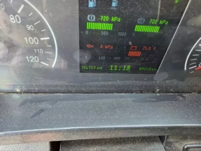 МАЗ 5440 4x2 Седельный тягач 5440С5-8580-031 (Дизельный, 6,7 л, 328 л.с., МТ)