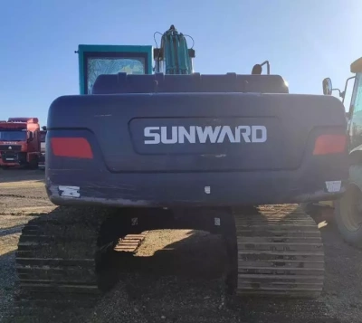 SUNWARD SWE210 Экскаватор SWE210 (Дизельный, 6,5 л, 154 л.с., АТ)