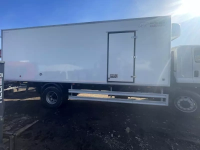 Isuzu Forward 18.0 (FVR) Изотермический/рефрижератор FVR 34Q (Рефрижератор, Дизельный, 7,8 л, 241 л.с., МТ)