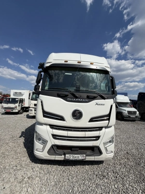 Shacman (Shaanxi) SX* 4x2 Седельный тягач SX4188YY381 (Дизельный, 12,5 л, 473 л.с., АТ)