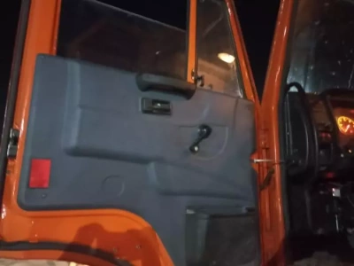 КамАЗ 65201 8x4 Самосвал 65201-6012-49 (Дизельный, 8,9 л, 390 л.с., МТ)