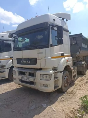 КамАЗ М1840 4x2 Седельный тягач 5490-S5 (Дизельный, 12,0 л, 401 л.с., МТ)