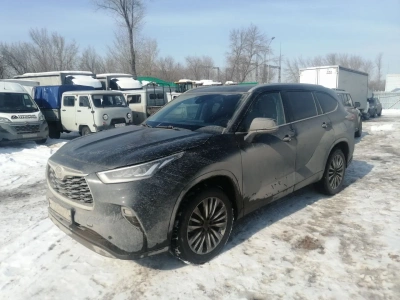 Toyota HIGHLANDER Premium 380T 2.0 АКП