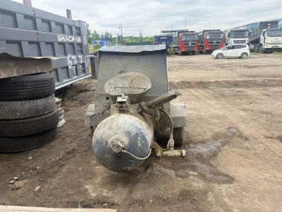 ТЭСПА BeeZone 7435S5 Прицеп пневмонагнетатель 7435S5