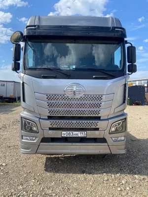 FAW JH6 6x4 Седельный тягач CA4250P25K15T1E5A80 (Дизельный, 11.6 л, 453 л.с. АТ)